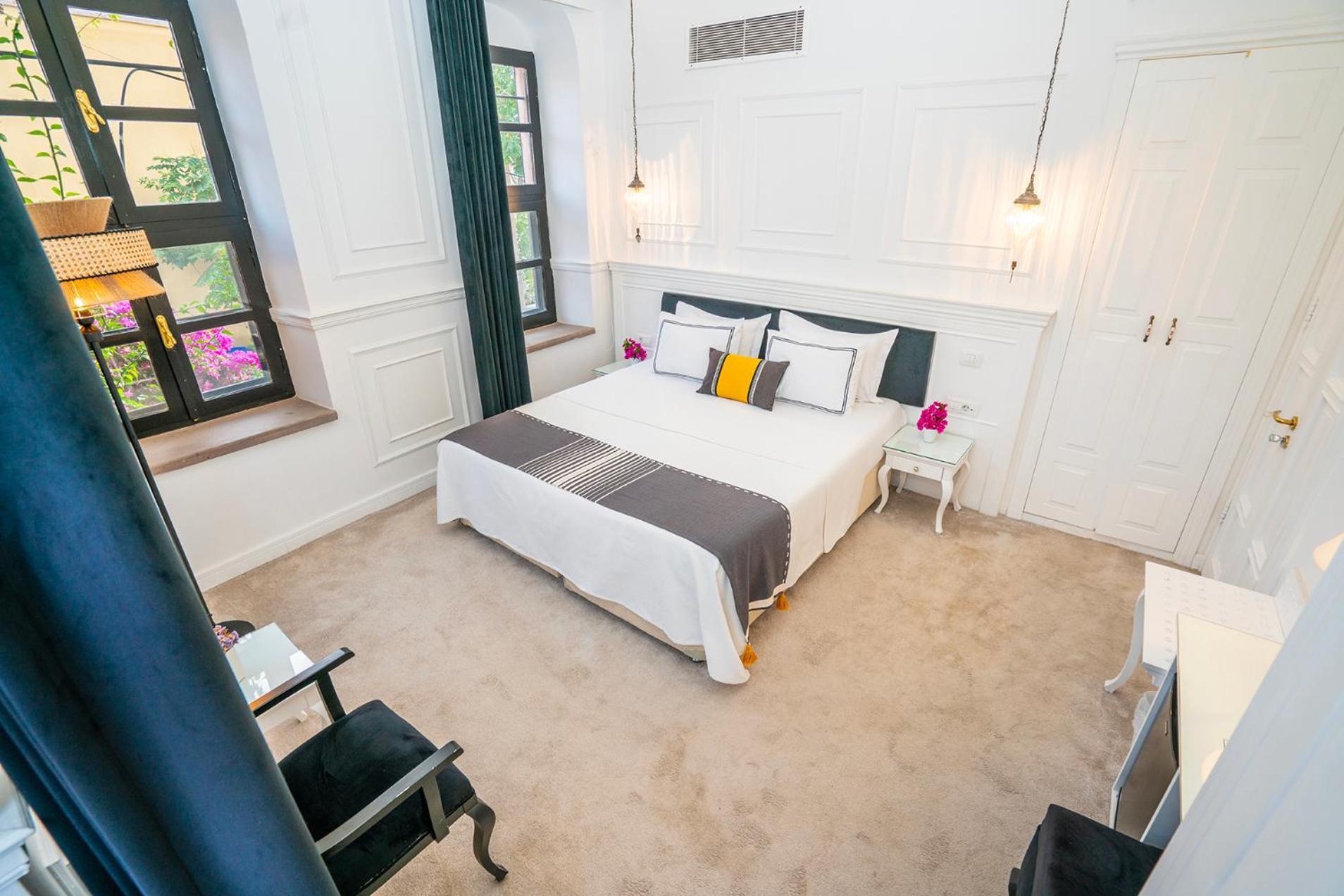 Siyah Lale Cunda 1841 (Adults Only) Hotell Ayvalı Eksteriør bilde