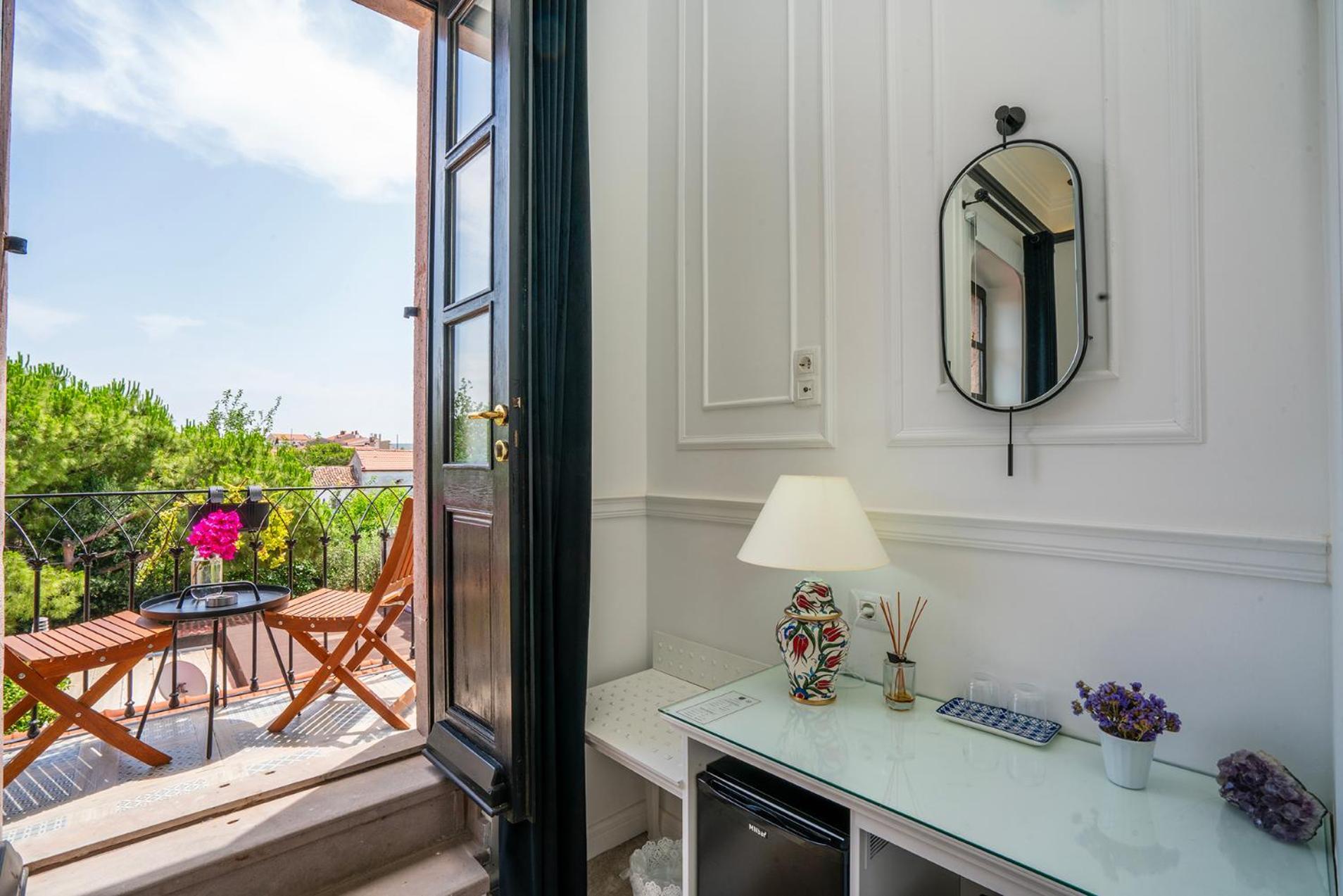 Siyah Lale Cunda 1841 (Adults Only) Hotell Ayvalı Eksteriør bilde